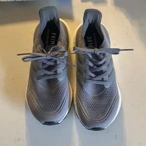 Women’s Adidas athletic shoes